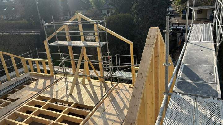 3c8e30c3 4933 4e25 a73a 251050501b77