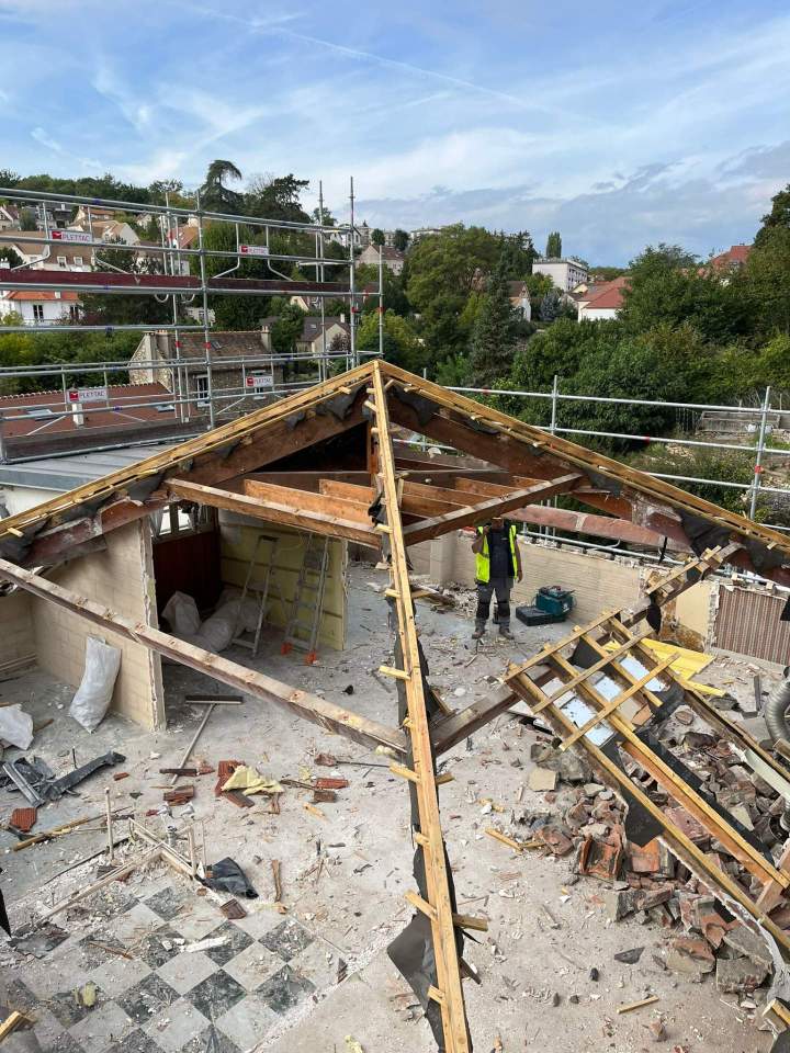 CB832638 D435 44D9 B89C B359E48935E2